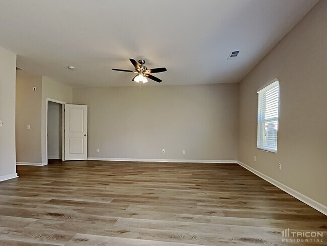 Building Photo - 701 Nonsuch Ct