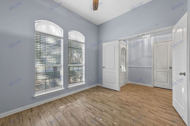 Foto del edificio - 1109 Countryhill Dr