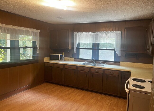 Foto del edificio - Yadkinville for rent!!