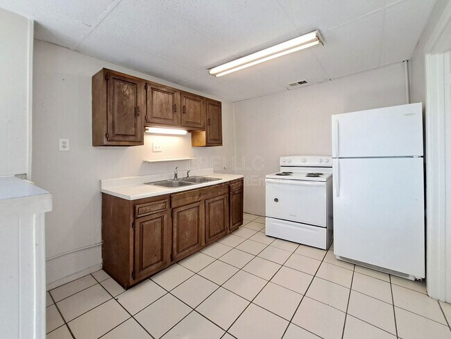 Foto del edificio - 2713 Rodman St