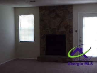 Building Photo - 209 Woodcrest Cir