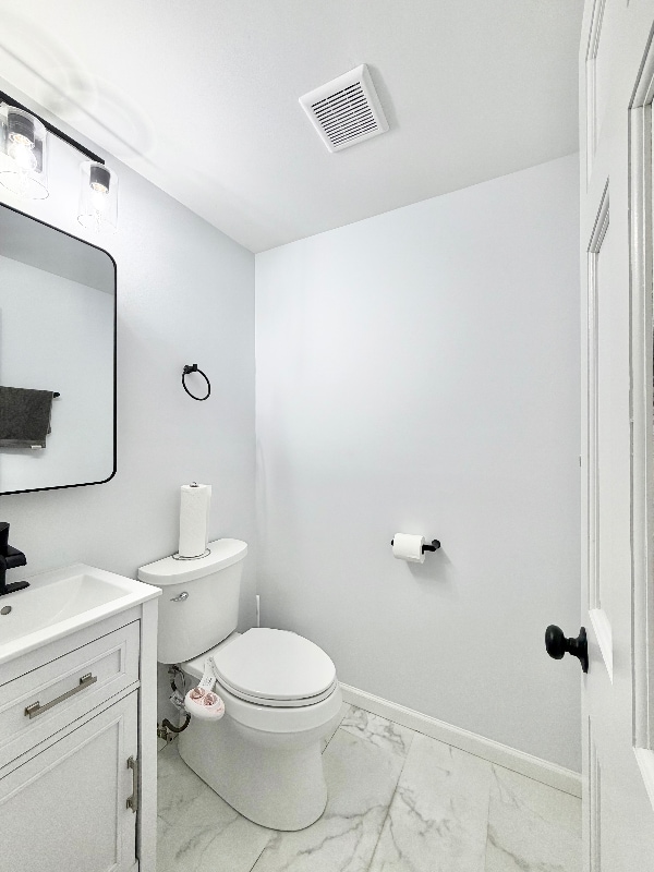 Building Photo - 1595 Oregon Trail