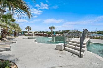 Building Photo - 15260 TX-105