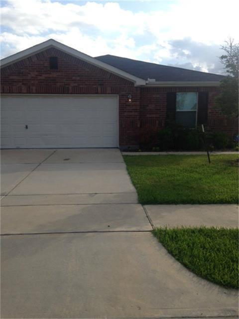 Foto principal - 16531 Burnell Oaks Ln