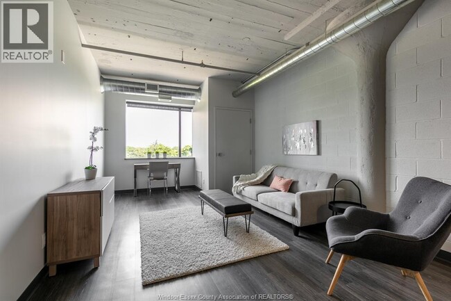 Photo du bâtiment - 2109 Ottawa St