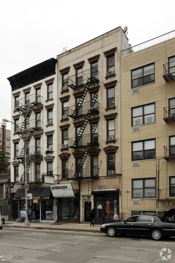 Building Photo - 279 E Houston St