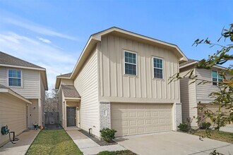 Building Photo - 2623 Bouvardia Wy