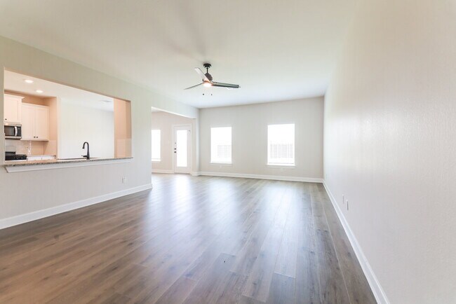Foto del edificio - 709 Princeton Hts Blvd