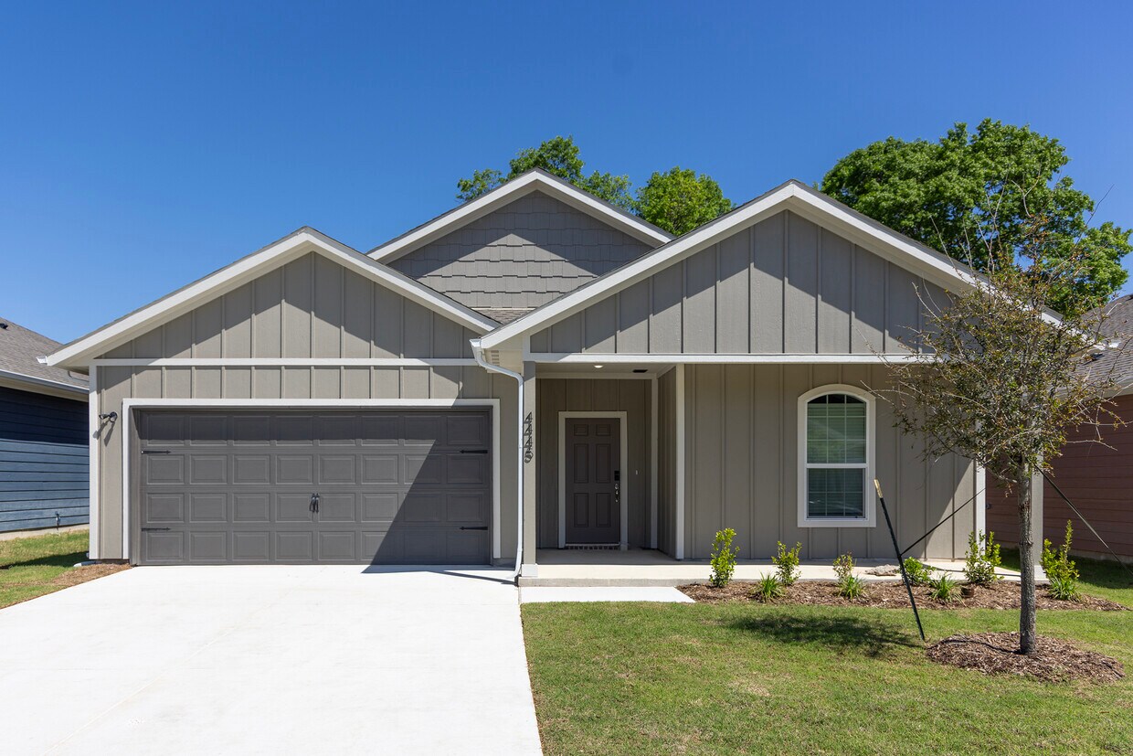 Foto principal - 4437 Braddon Dr
