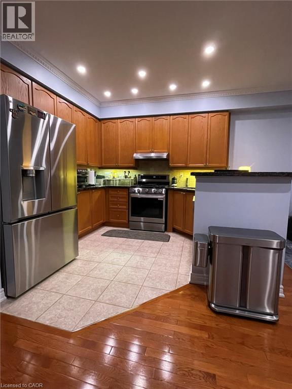 Building Photo - 6 Purple Finch Ct