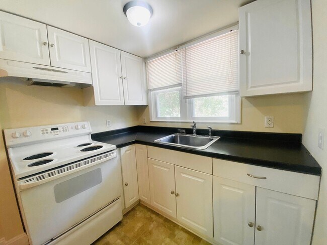 Foto del edificio - 2 Bedroom, 2 Bathroom home in Durham