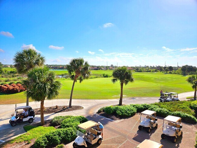 Foto del edificio - Optional Golf Transfer Seasonal Short-Term...