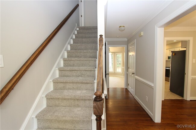 Foto del edificio - 5503 Fiddlers Ridge Ln