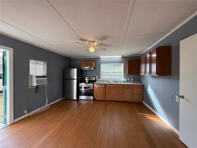 Foto del edificio - 6212 Missouri Ave