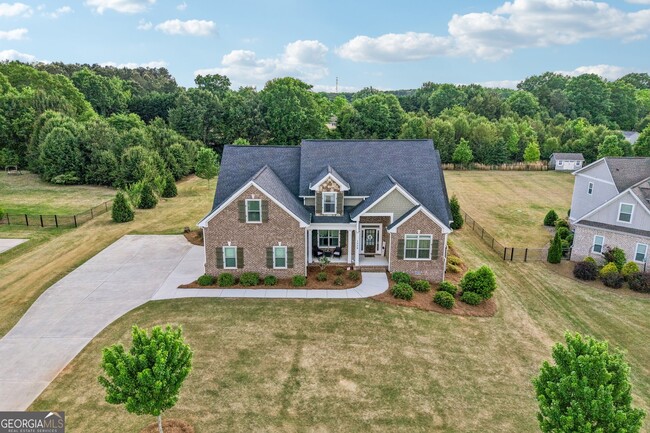 Foto del edificio - 1354 Horseshoe Bend Ln