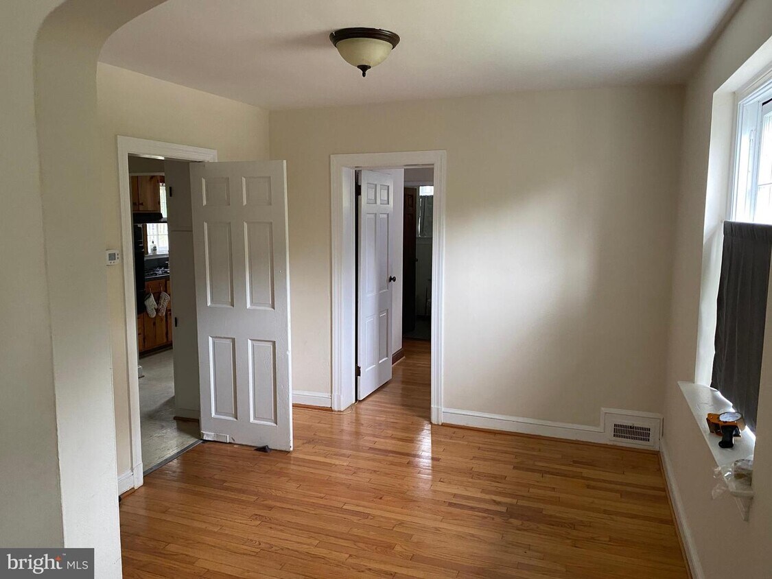 Foto principal - 1000 Janneys Ln