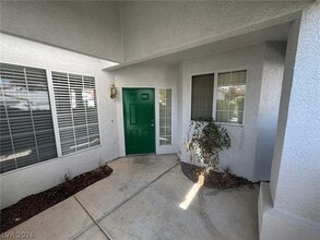 Building Photo - 8772 Bridgeport Bay Ave