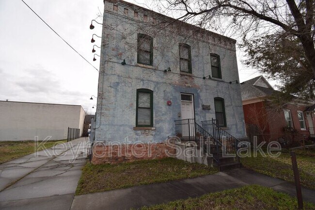 Building Photo - 540 N 600 W