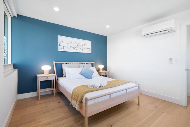 Foto del edificio - 4510 1st Ave NE