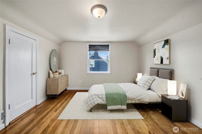 Foto del edificio - 9664 Bridgeport Way SW