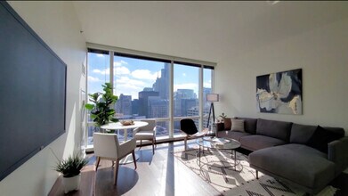 Building Photo - 113 W Wacker Dr