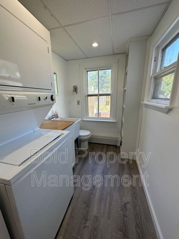 Foto del edificio - 1303 E Old Cumberland St