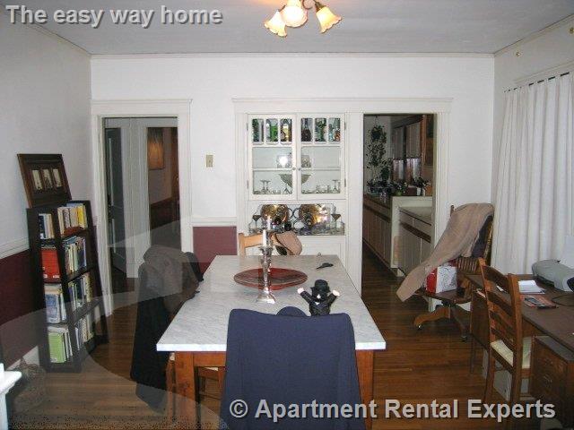 Foto del edificio - 42-44 Garrison Ave Unit #1