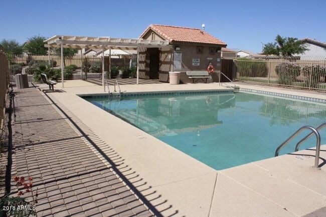 Building Photo - Beautiful 3 bedroom in Stoneridge community