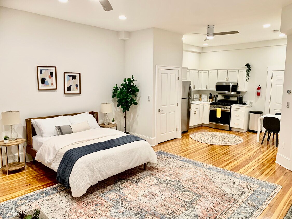 Welcome to your home away from home! - 859 Washington Blvd