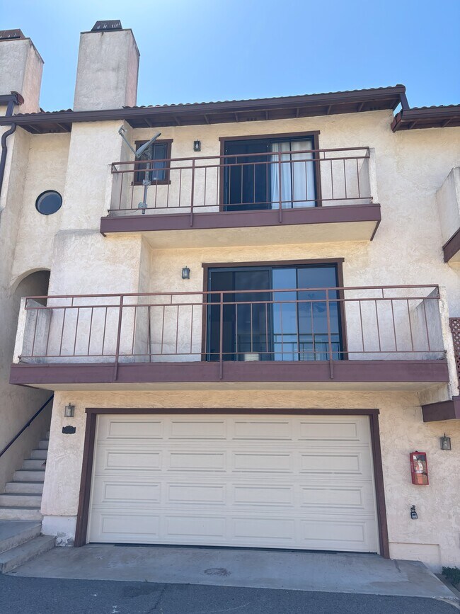 Foto del edificio - 717 Franklin Ln