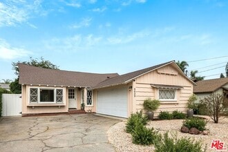 Building Photo - 6629 Sunnyslope Ave