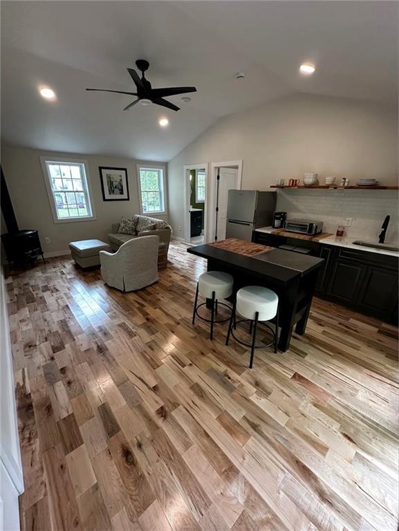Foto principal - 55 W Bay Dr