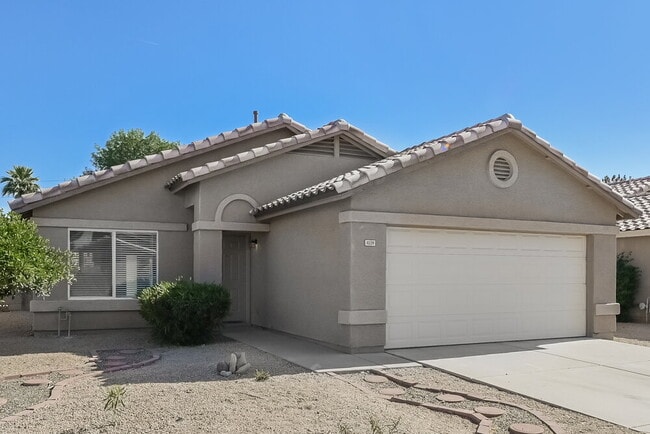 Building Photo - 4109 W Cactus Wren Dr