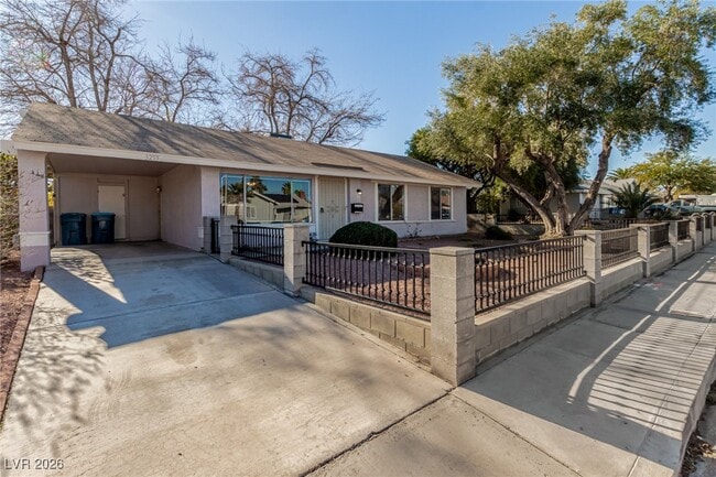 Foto del edificio - 5255 Stampa Ave