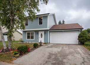 Building Photo - 3110 Winchester Ct E