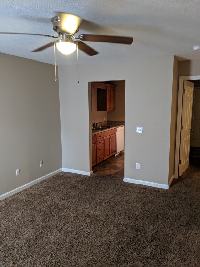 Foto del edificio - 145 College St