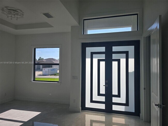 Foto del edificio - 815 Anaconda Ave S