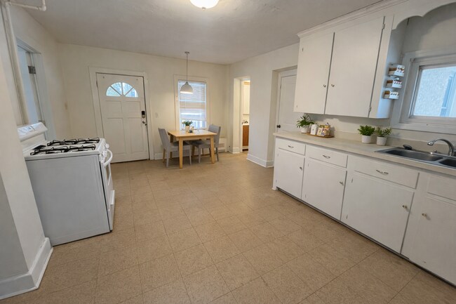 Foto del edificio - 1211 Pine St