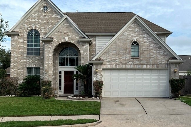 Building Photo - 1822 Laurel Oaks Dr