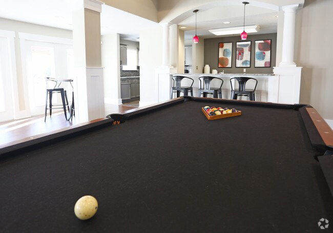 Sala de billar - Coffey Creek Apartments