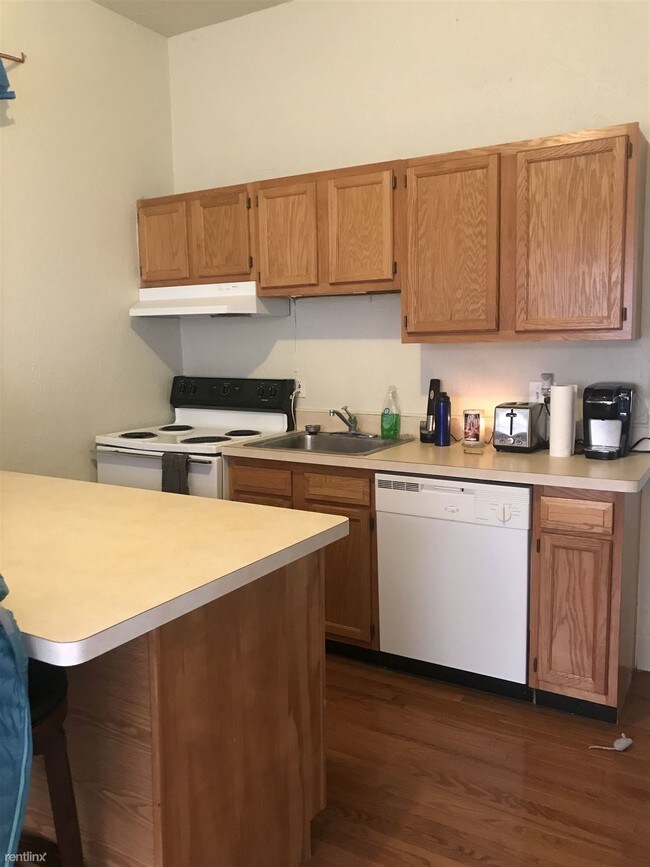 Foto del edificio - 310 E Liberty St