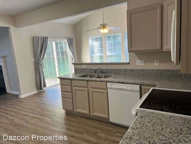 Foto del edificio - 4 br, 2.5 bath House - 748 Georgie Street