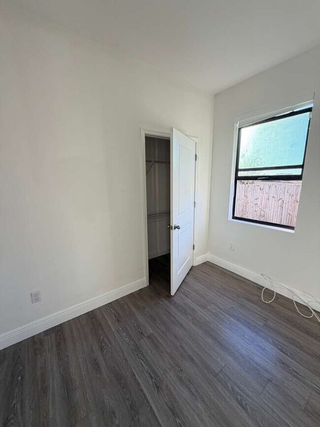 Foto del edificio - 9026 W Mac Ct