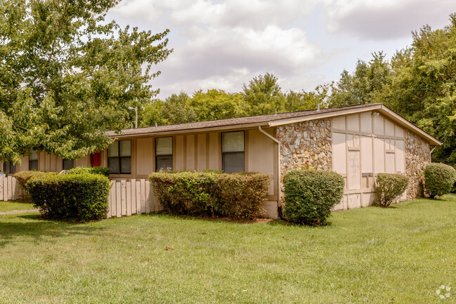 Lado - Cottages at Drakes Creek