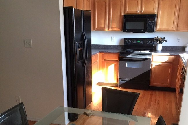 Foto del edificio - 1350 Parkview Estates Dr