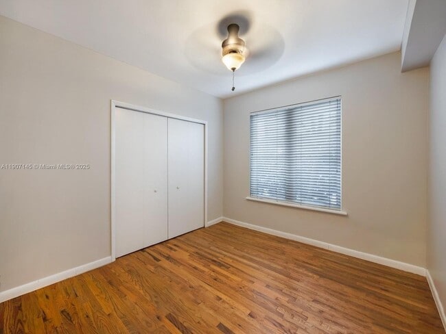 Foto del edificio - 1018 Meridian Ave