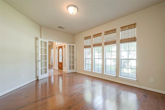 Building Photo - 6322 Cedardale Falls Dr