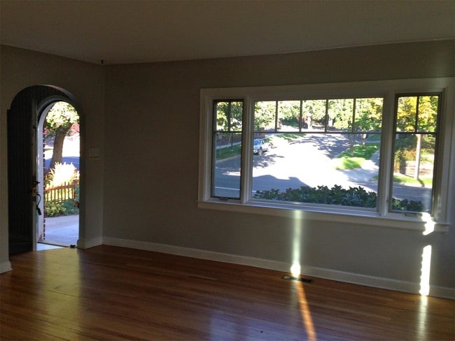 Building Photo - 1396 S 1500 E