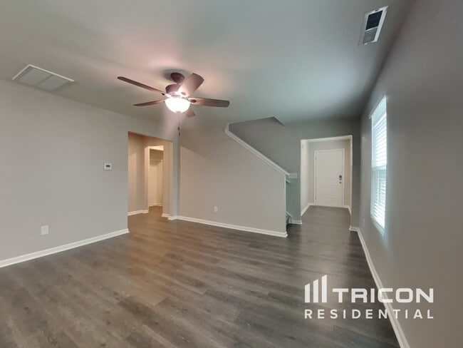 Building Photo - 1037 Bitting Hall Cir