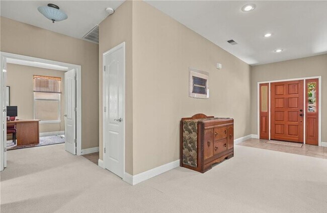 Foto del edificio - Canyon Oaks House